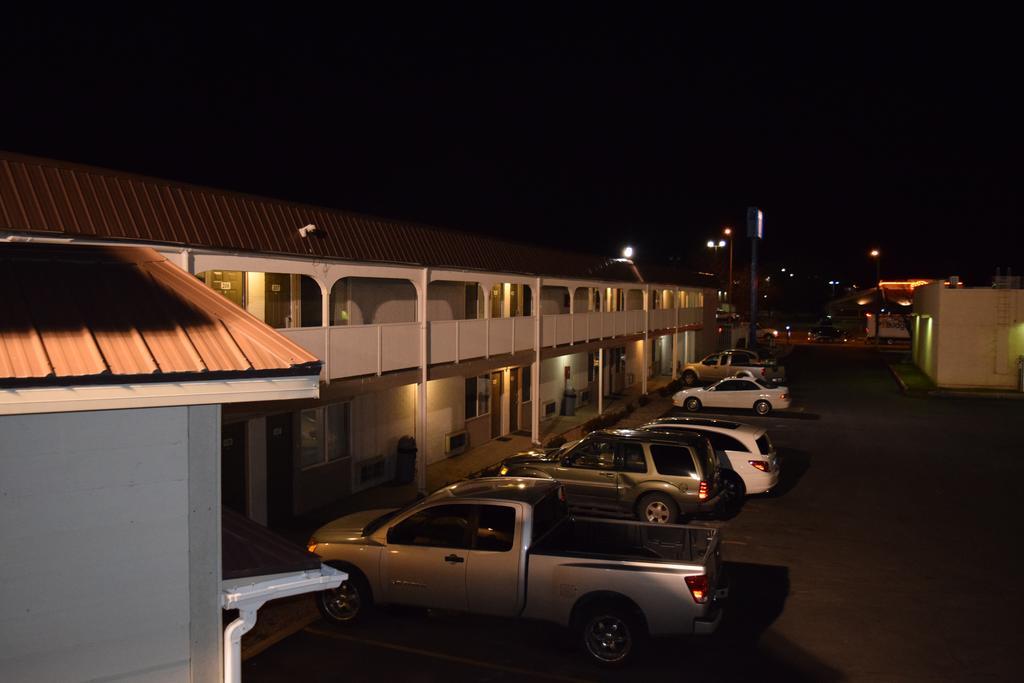 Little Suites Provo Extended Stay Exteriér fotografie