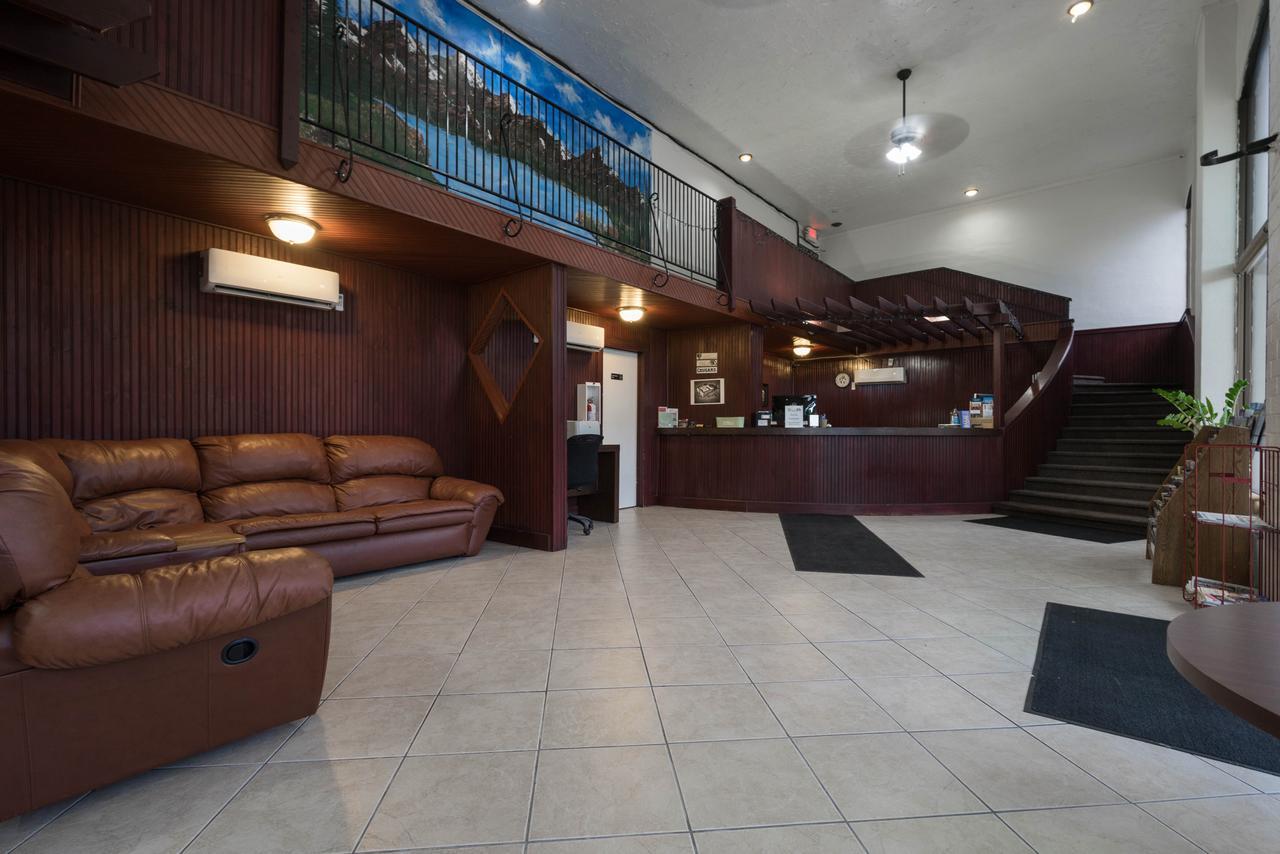 Little Suites Provo Extended Stay Exteriér fotografie