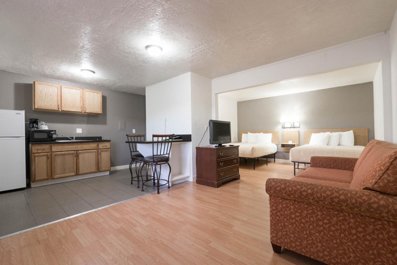 Little Suites Provo Extended Stay Exteriér fotografie