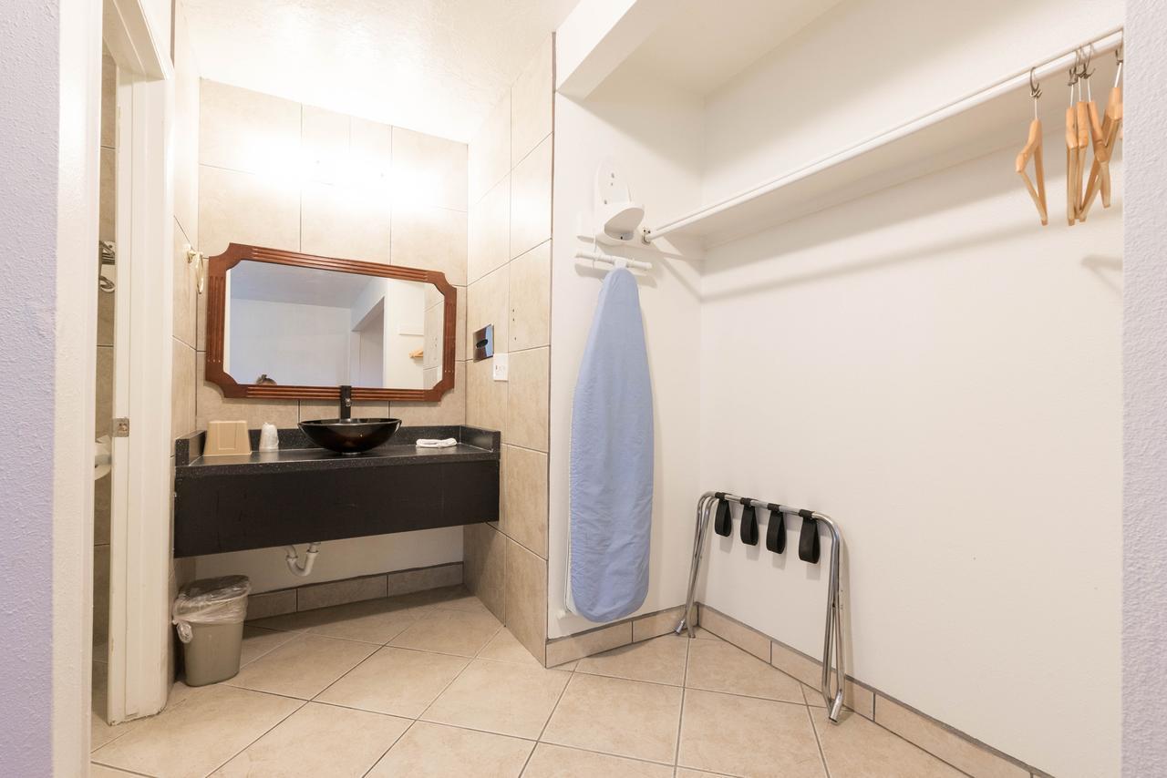 Little Suites Provo Extended Stay Exteriér fotografie